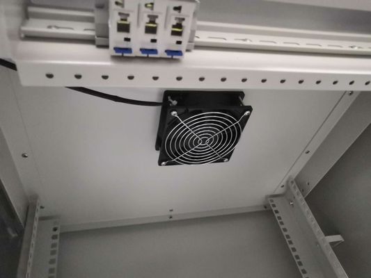 IP65 14U Outdoor Telecom Cabinet Powder Coating Finish